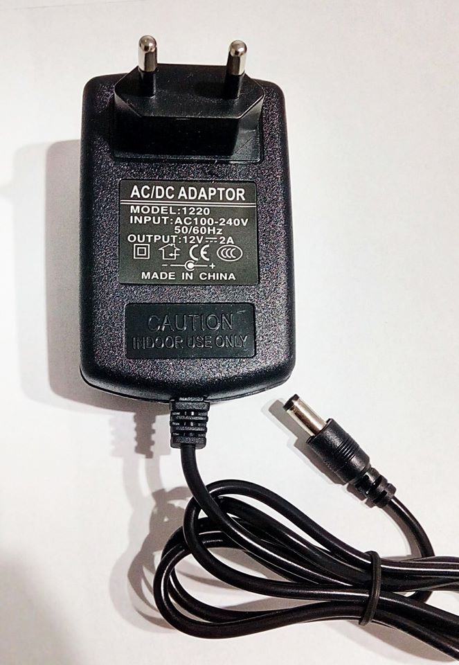 ادابتور ١٢ فولت علبة